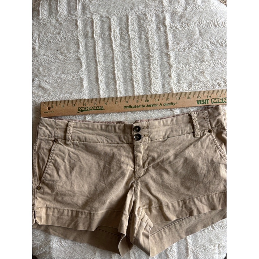 American Eagle Low-Rise Light Khaki Chino Micro Mini Shorts Vintage Y2K 2000s - Picture 5 of 8
